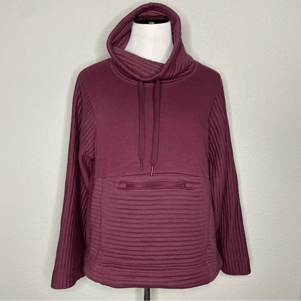 The North Face Terra Metro Funnel-Neck Pullover Sweater Size Medium
